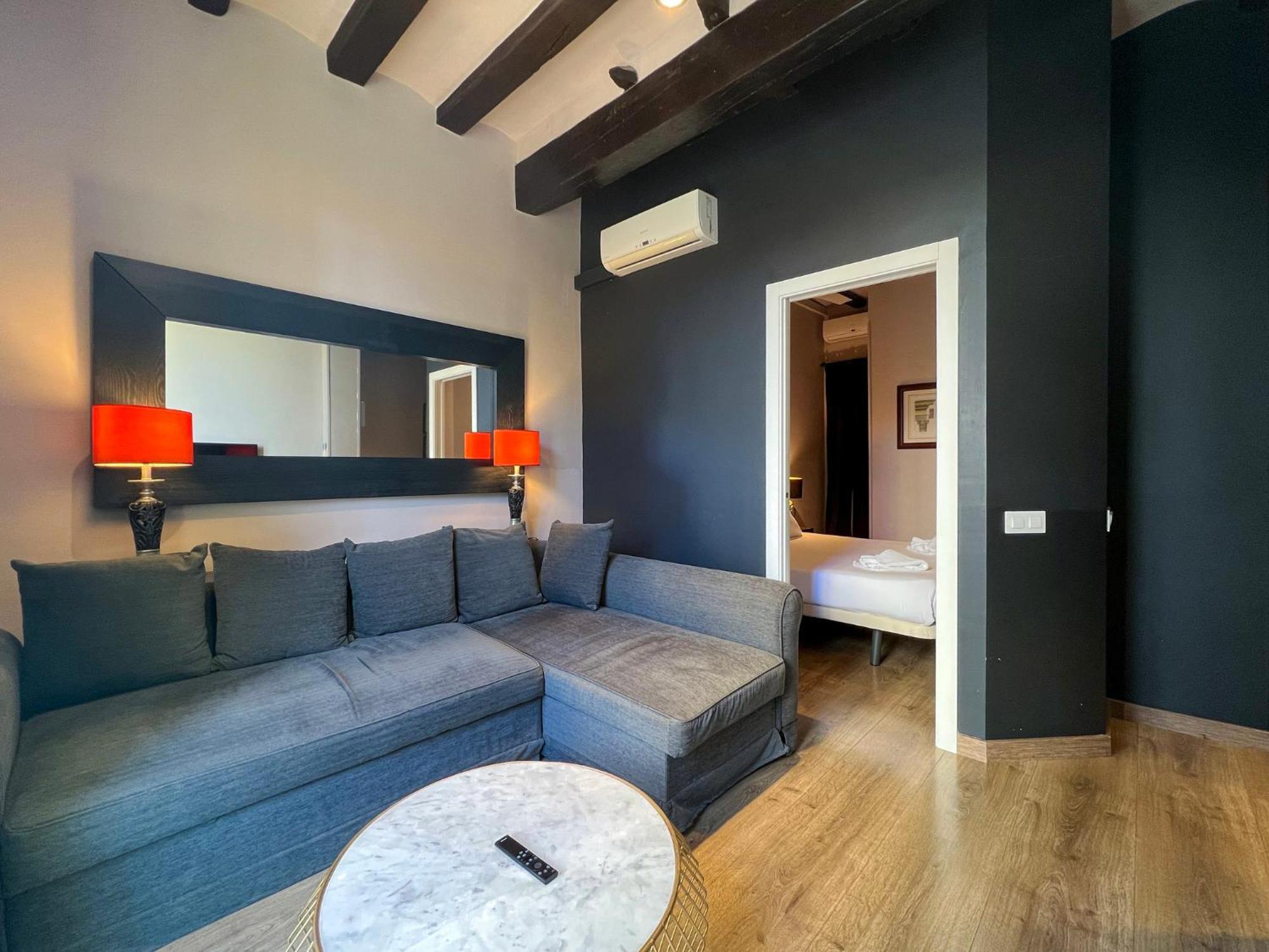 Stay U-Nique Apartments Est Barcelona Eksteriør billede