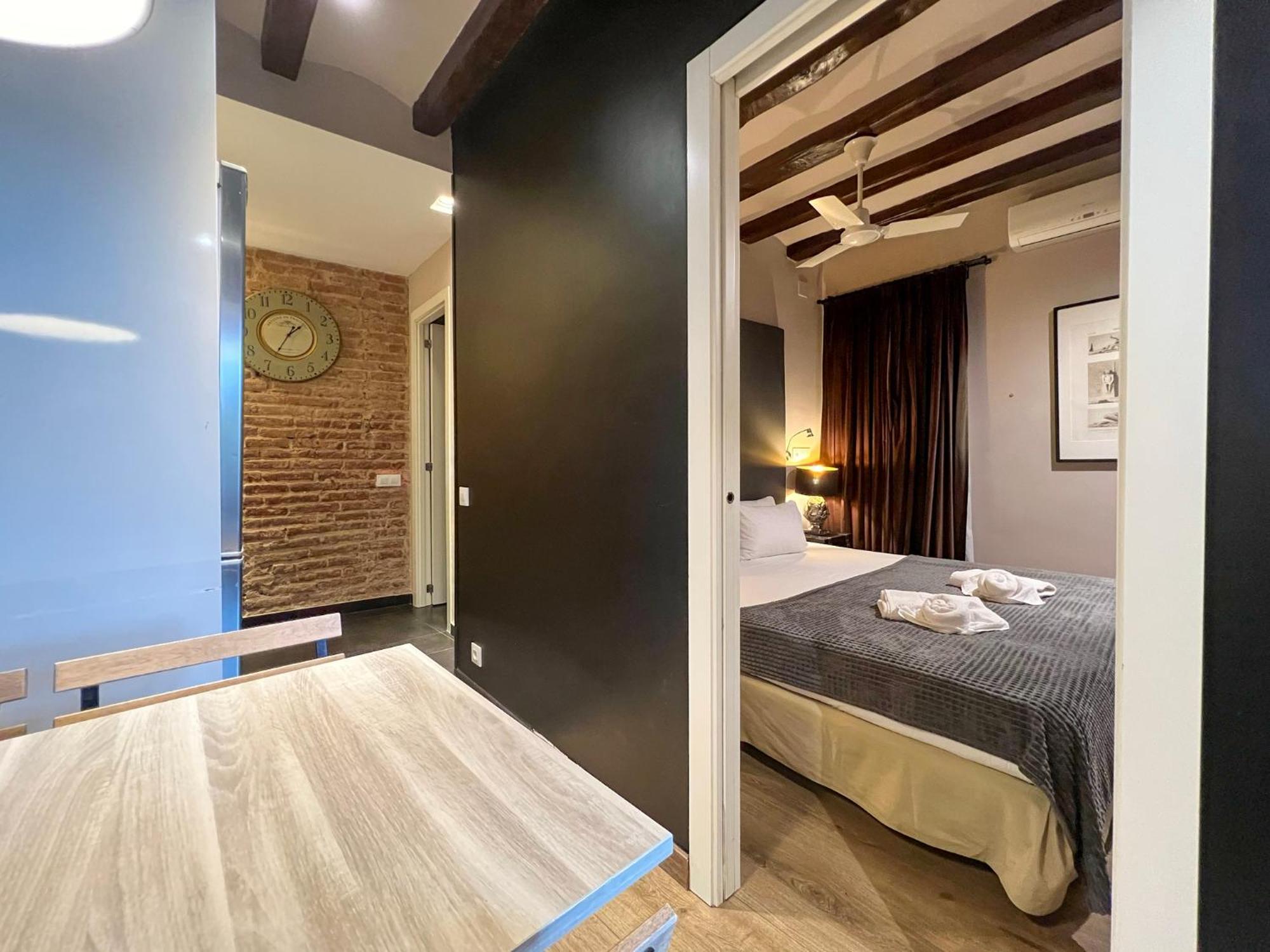 Stay U-Nique Apartments Est Barcelona Eksteriør billede