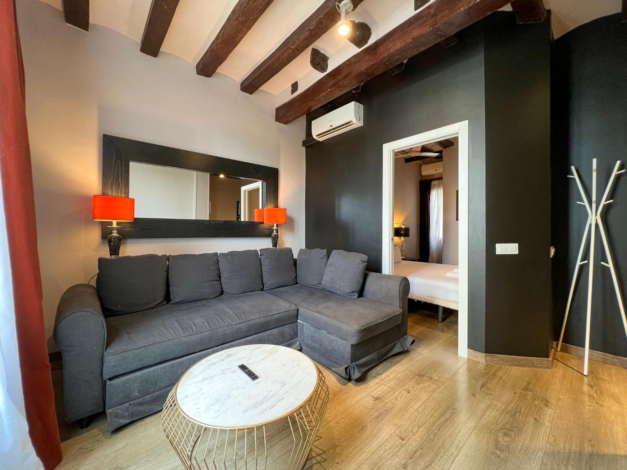Stay U-Nique Apartments Est Barcelona Eksteriør billede